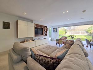 Photo 88- click for photo gallery